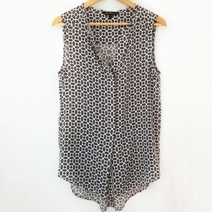 Velvet Heart | Black & White | Sleeveless |HighLow | Blouse